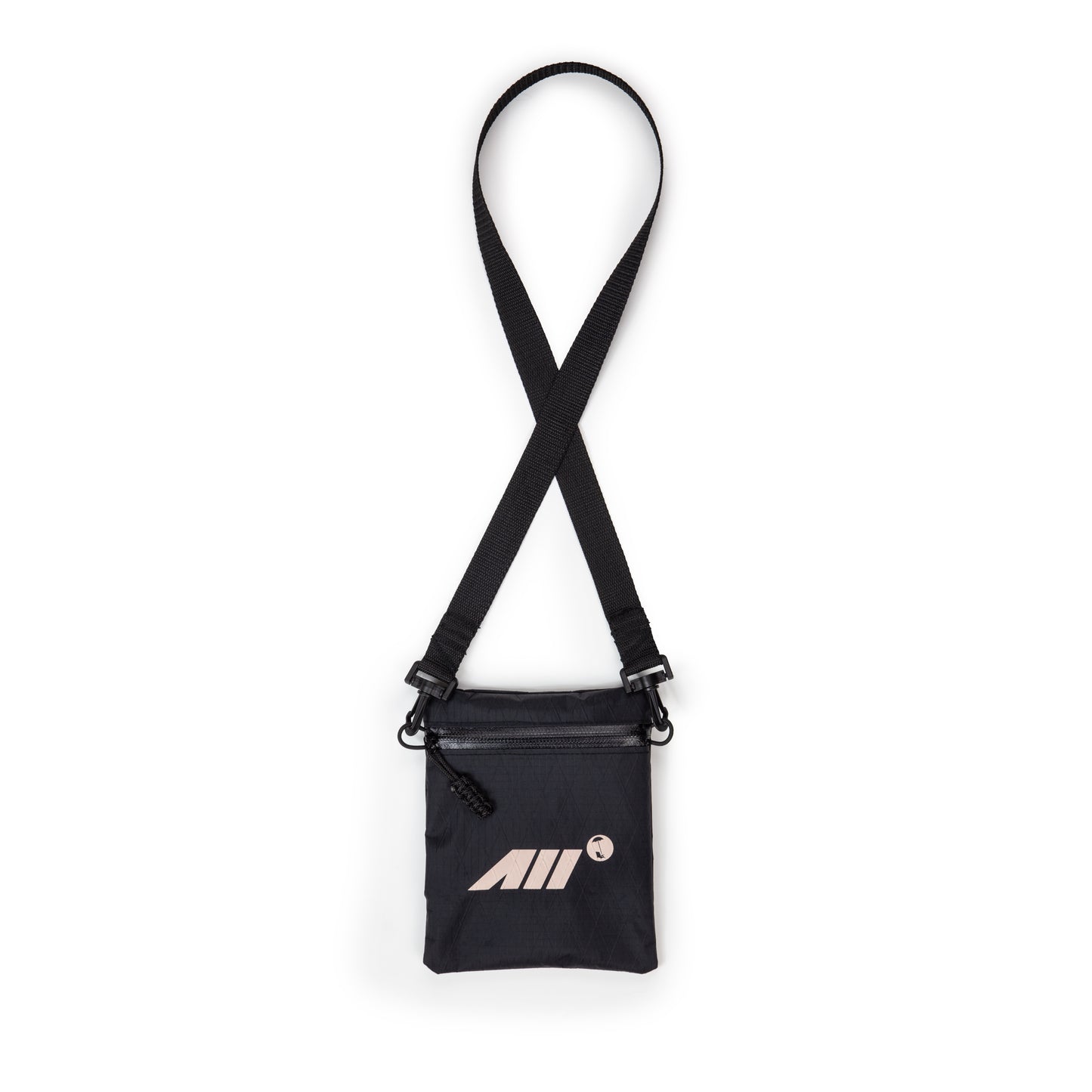 LOW PROFILE CROSS BODY BAG IN BLACK